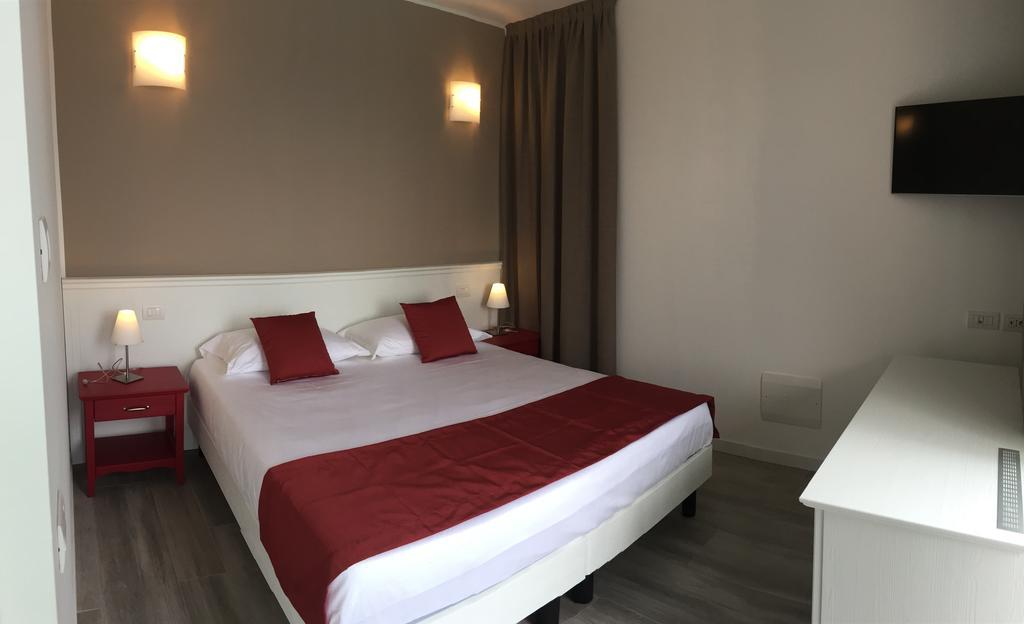 Hotel Resort Le Vele โดมาโซ ห้อง รูปภาพ