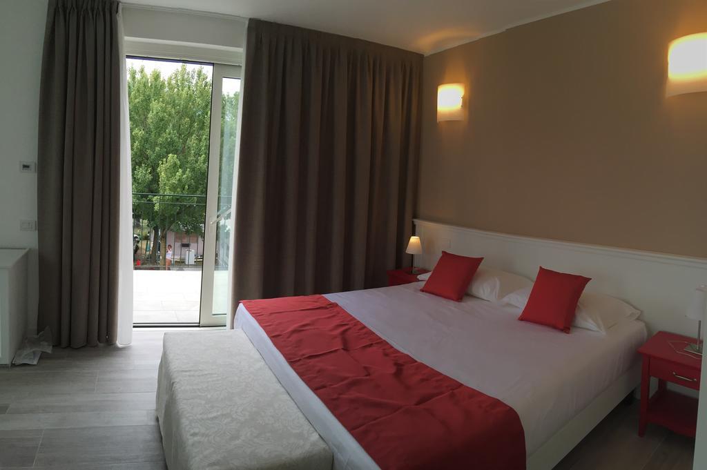 Hotel Resort Le Vele โดมาโซ ห้อง รูปภาพ